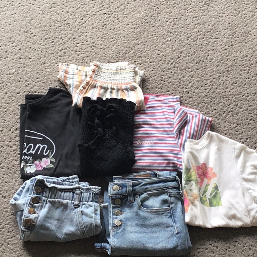 Girls size L/LX tillys clothing bundle